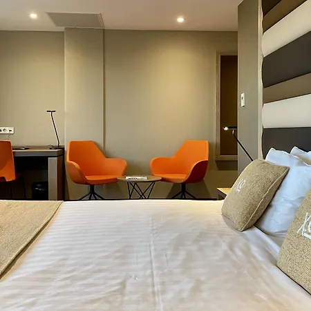 Xo Blue Tower Hotel