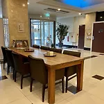 Xo Blue Tower Hotel