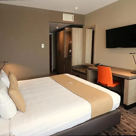 Xo Blue Tower Hotel Amesterdão