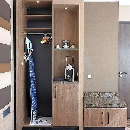 Xo Blue Tower Hotel
