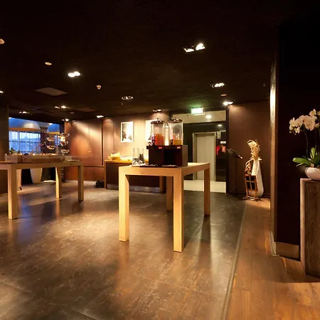 Xo Blue Tower 4* Amsterdam